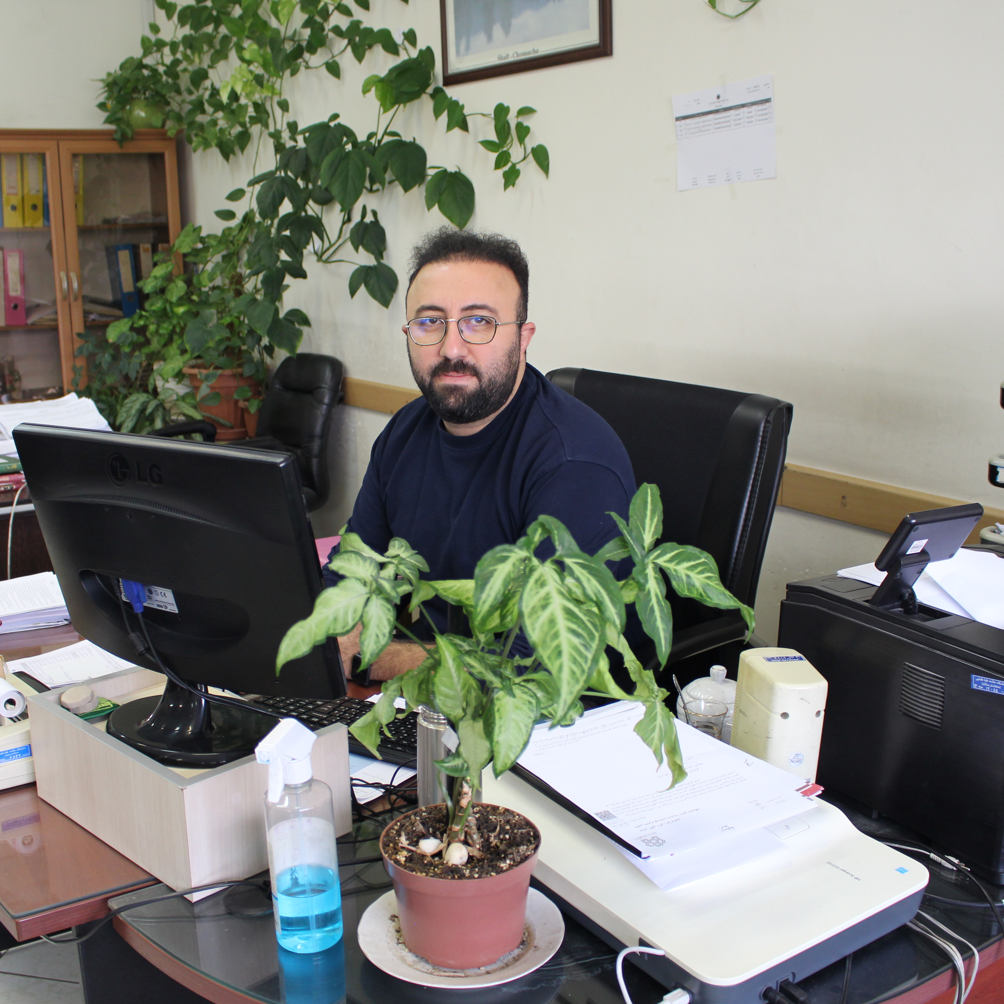 رضا روشن قیاسی